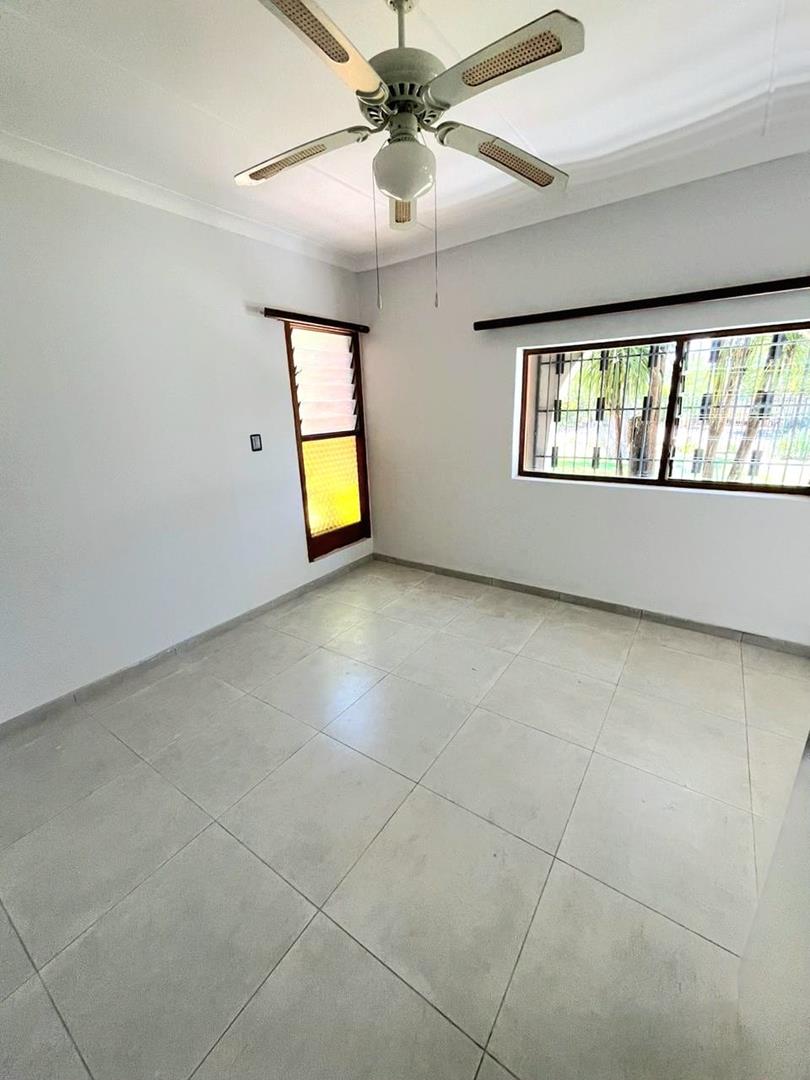 5 Bedroom Property for Sale in Fichardt Park Free State